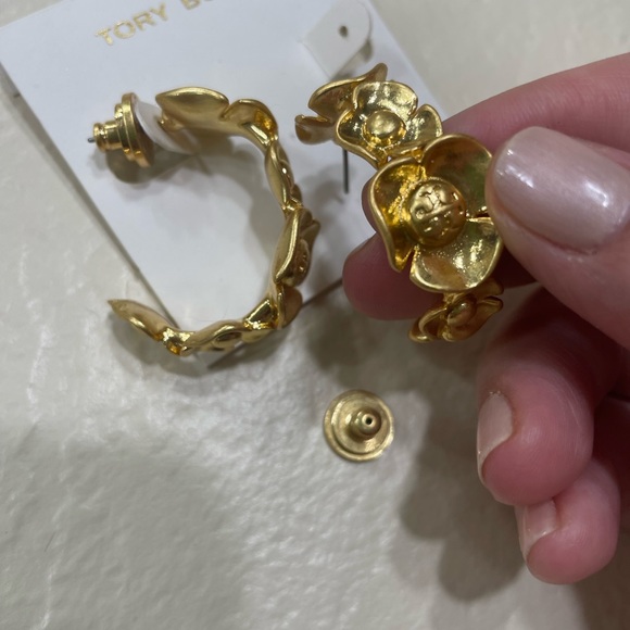 Tory burch earrings - Picture 5 of 5
